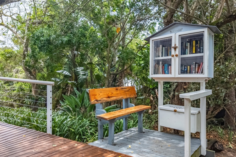 3 Bedroom Property for Sale in Brenton On Lake Western Cape